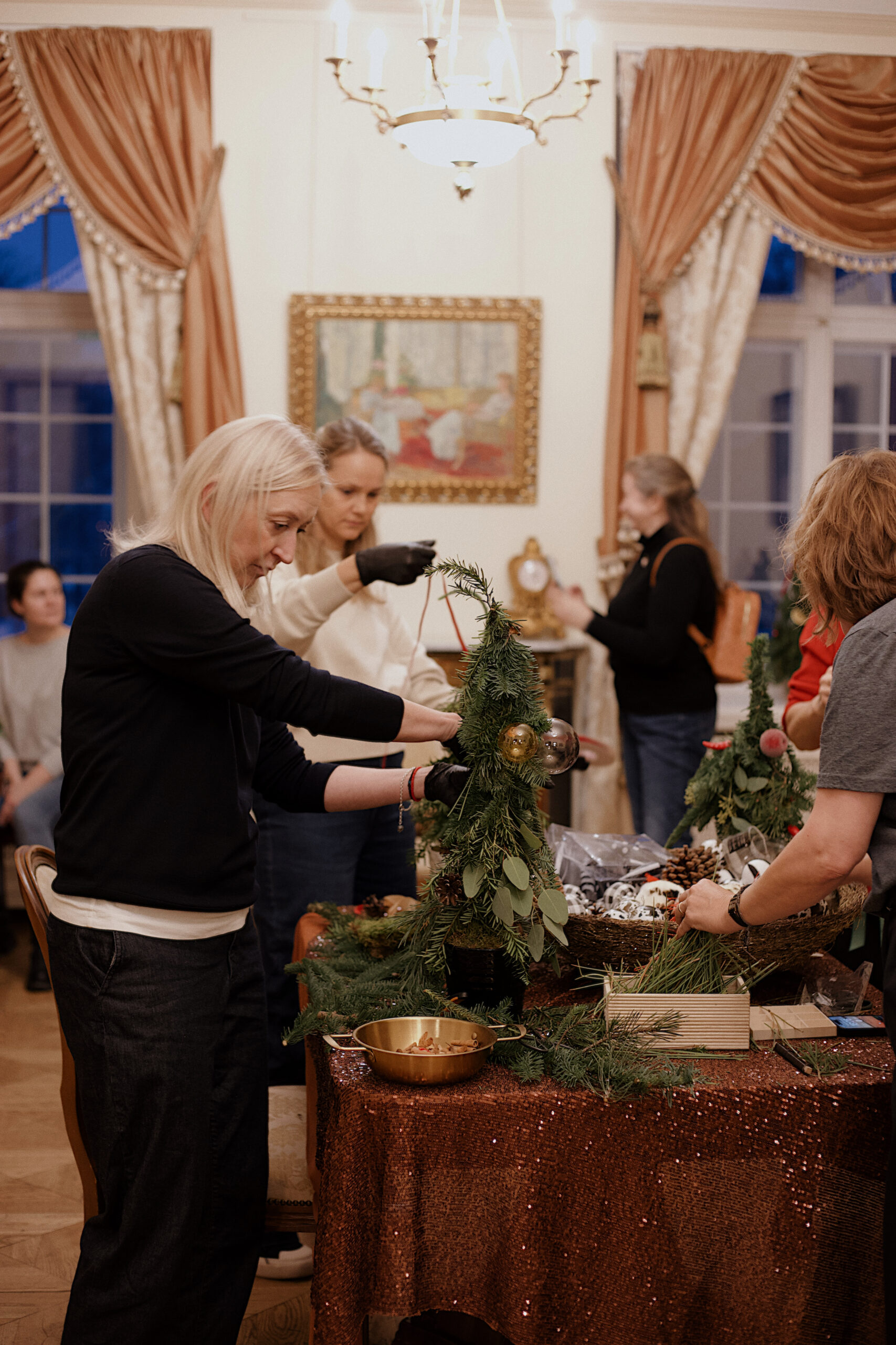 Edited in Tezza with: INSPR, Brightness, Temperature, Grain, & Sharpen