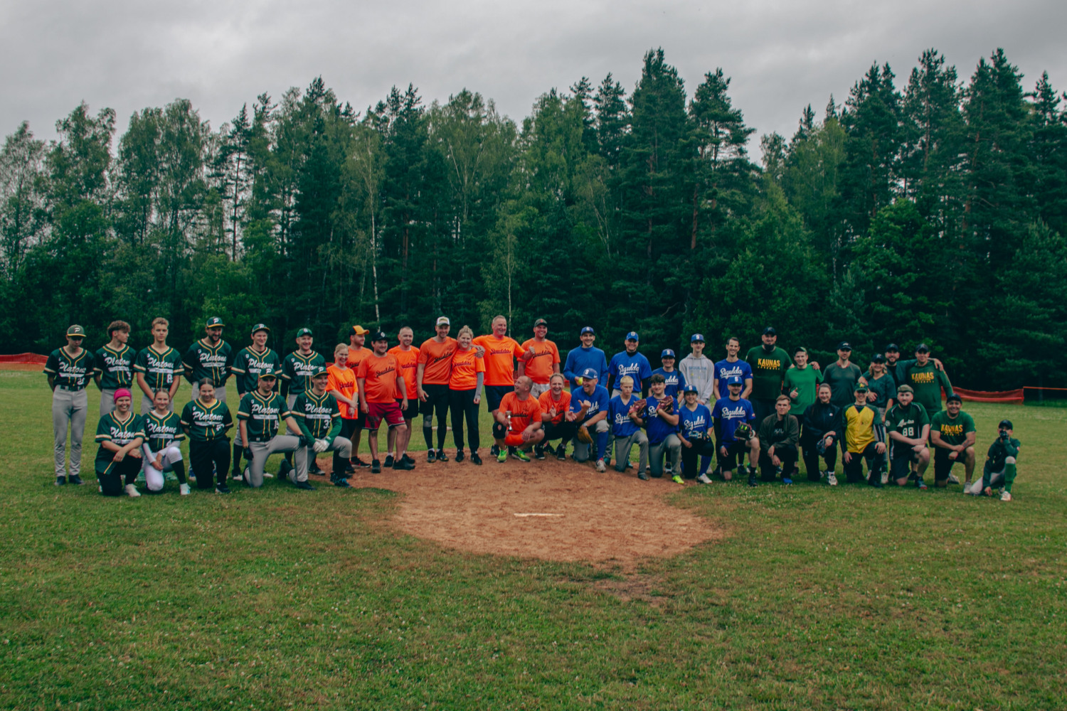 Gadskārtas kausā slowpitch softbolā Siguldā triumfē Kauņas komanda