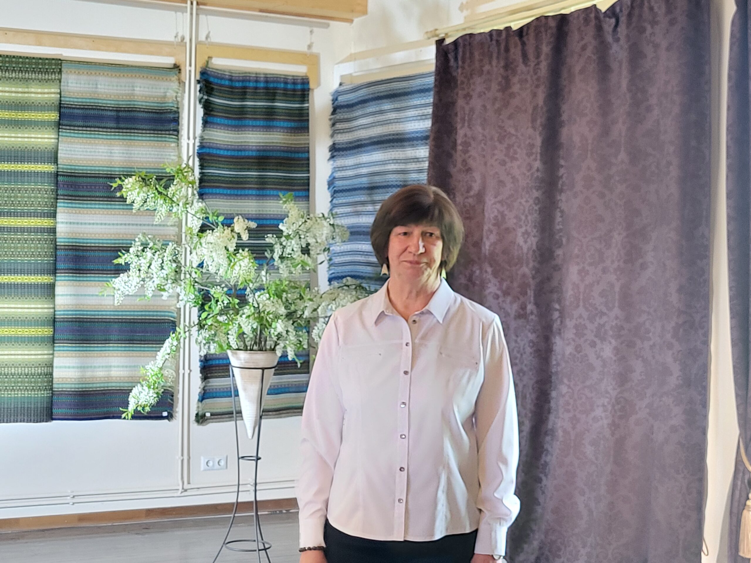 Siguldas novada jostiņsegu izstāde Kārļa Ulmaņa piemiņas muzejā “Pikšas”