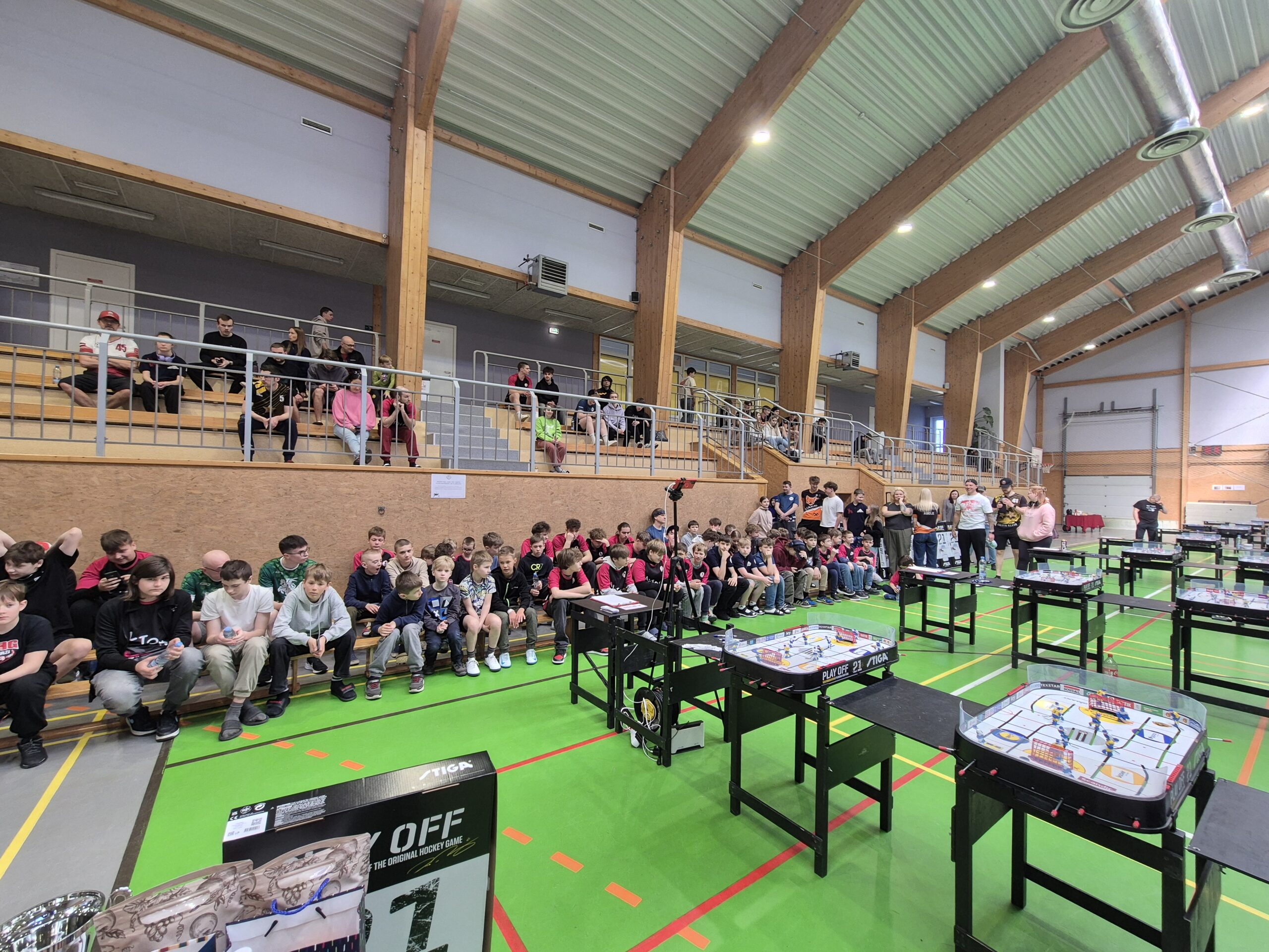 Novadniekiem panākumi Latvijas čempionātā un Latvijas Amatieru līgas posmā galda hokejā