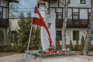 Komunistiskā genocīda upuru piemiņas dienai veltītie pasākumi Siguldas novadā