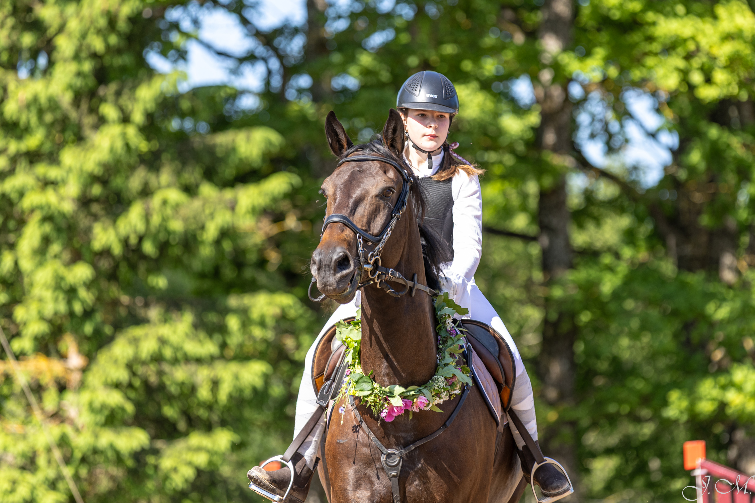Jātnieku sporta sacensības “Jāņu kauss 2025” Mores pagasta “Salaiņos”