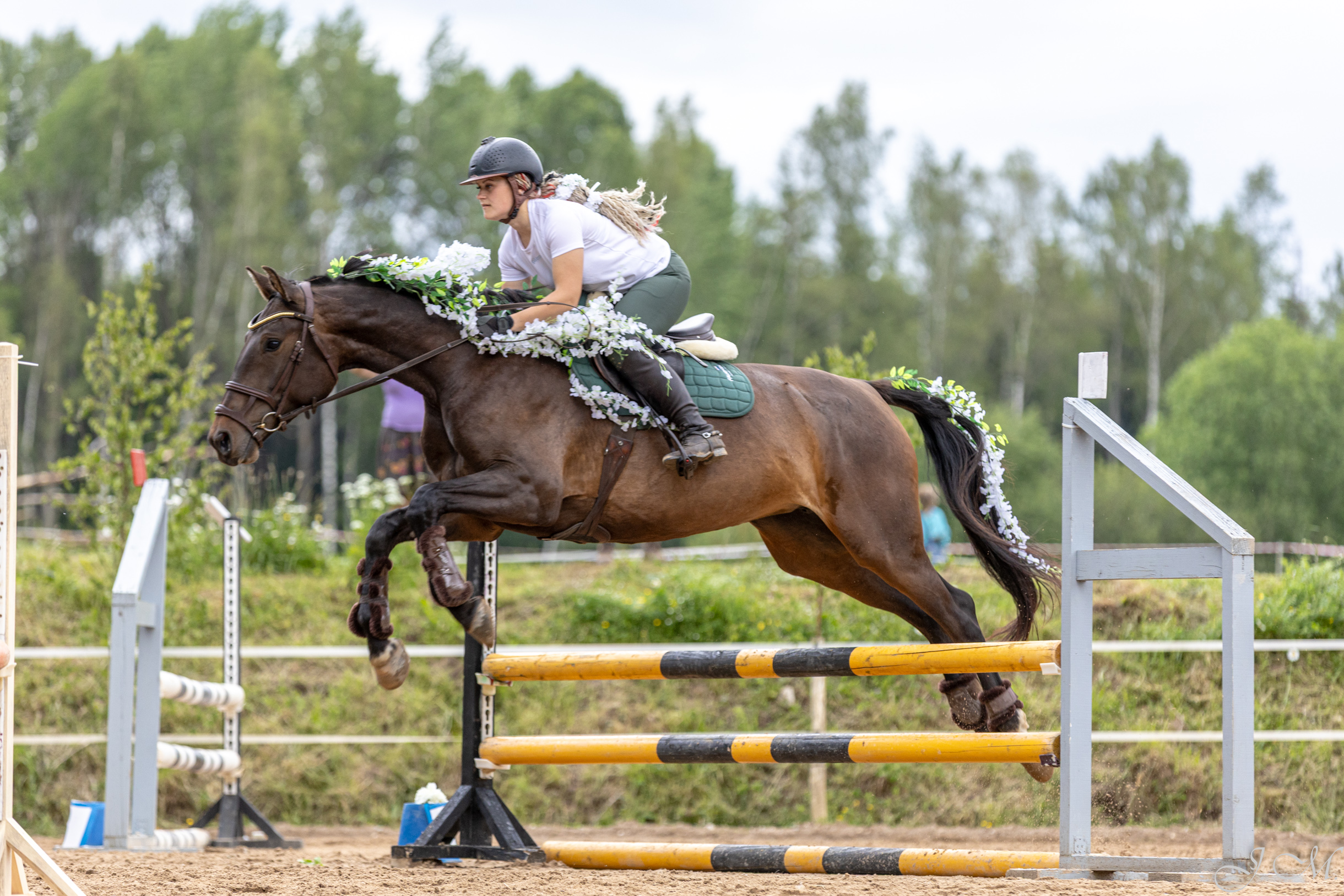 Noslēgušās jātnieku sporta sacensības “Jāņu kauss 2025”