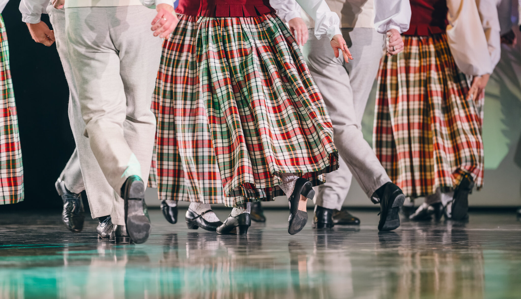 22. novembrī notiks vidējās paaudzes deju kolektīva “Dūka” koncerts “Tiekamies! Uldim 90”