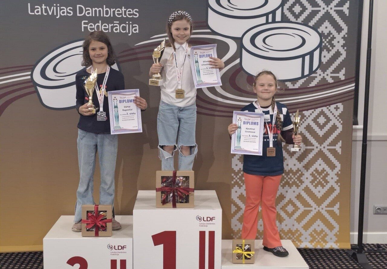 Siguldas Sporta skolas audzēknei sudrabs Latvijas čempionātā ātrspēlē 64 lauciņu dambretē U8 meiteņu grupā