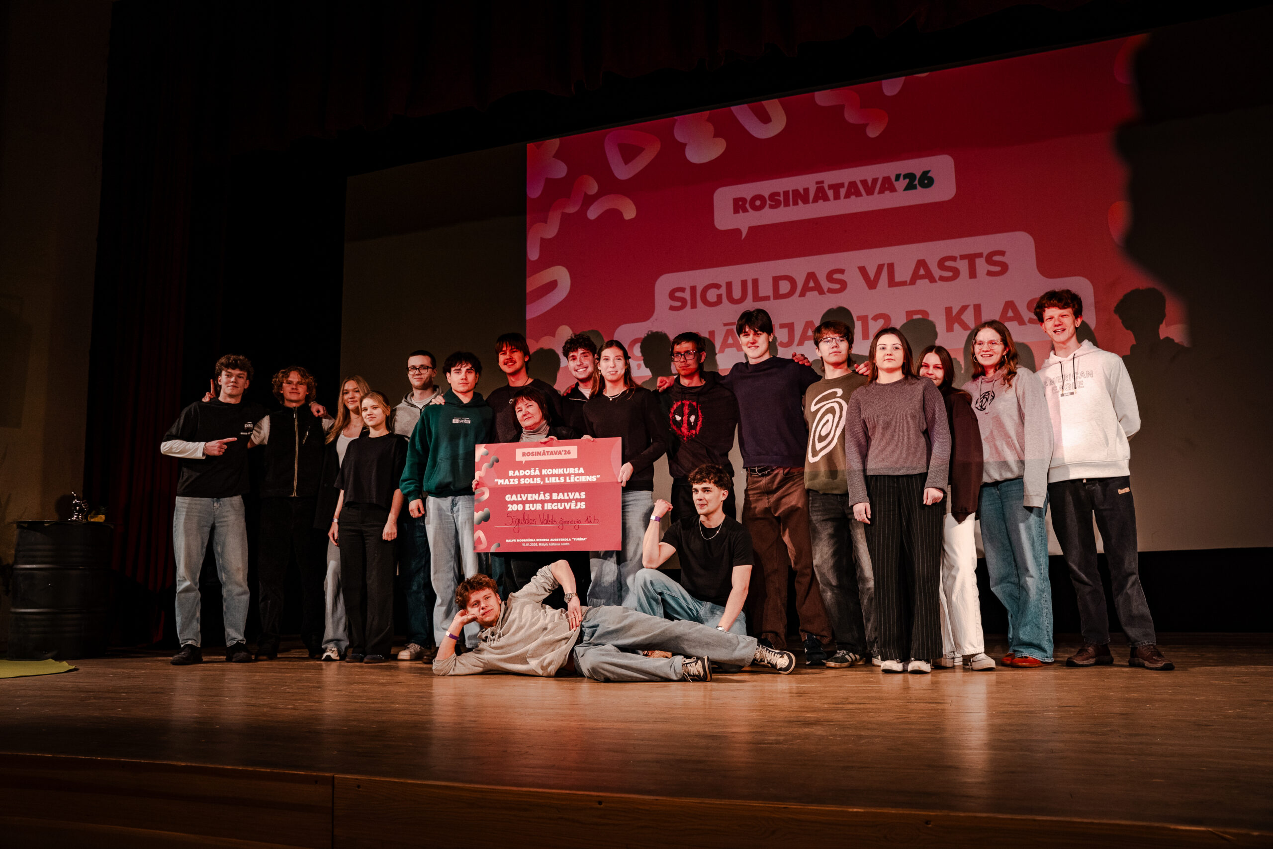 Gandrīz 1000 jauniešu izglītības konferencē “Rosinātava’26” atklāj savu nākotnes kodu