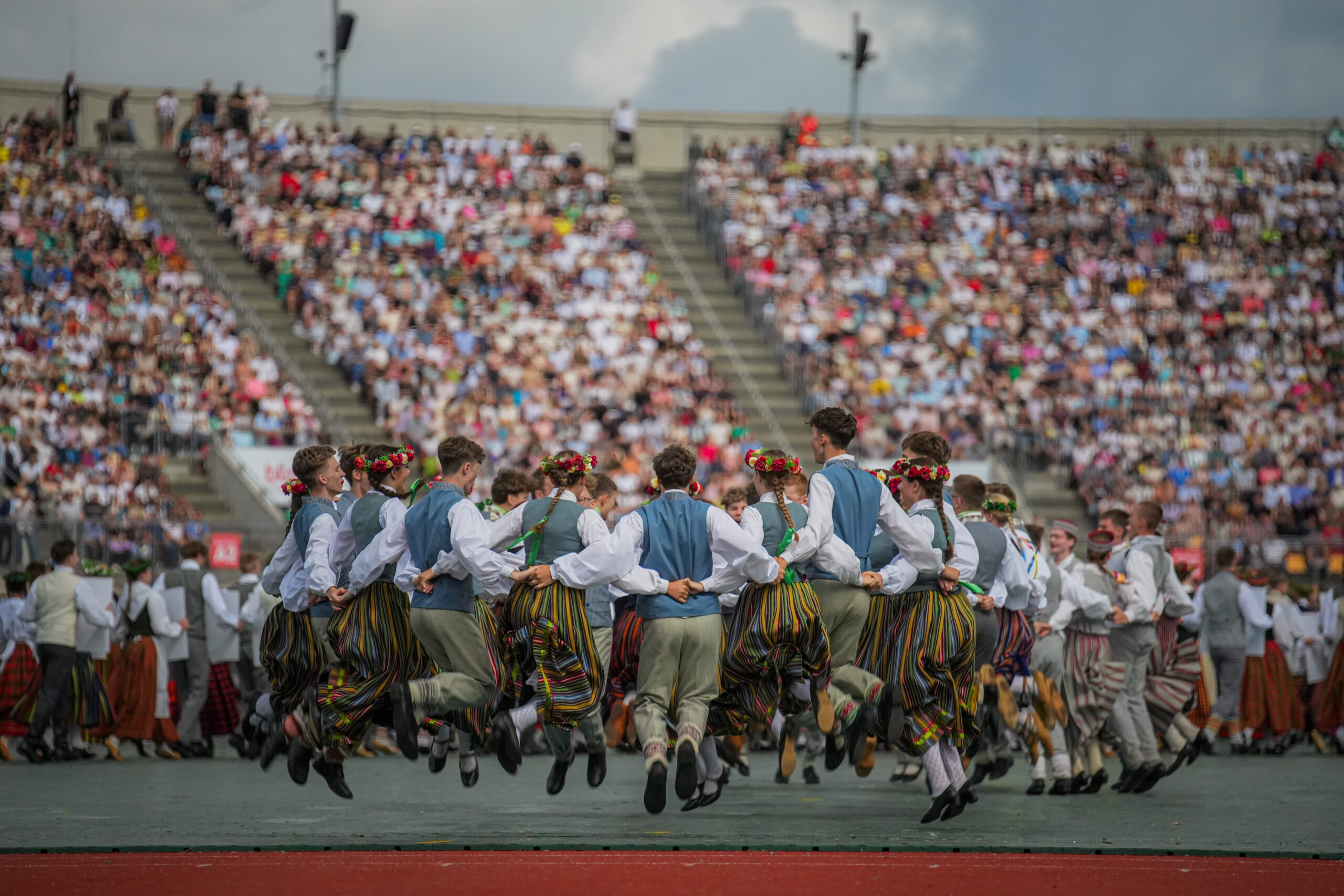 Kultūras centrā “Siguldas devons” būs skatāma dokumentālā filma “Laimes dārzā”