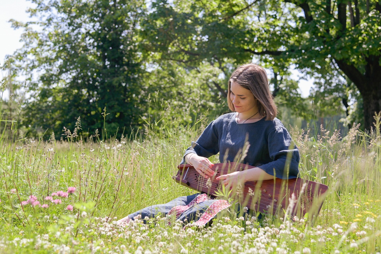 Dainu kalna 40. gadskārtu Turaidas muzejrezervātā atzīmē ar īpašiem pasākumiem