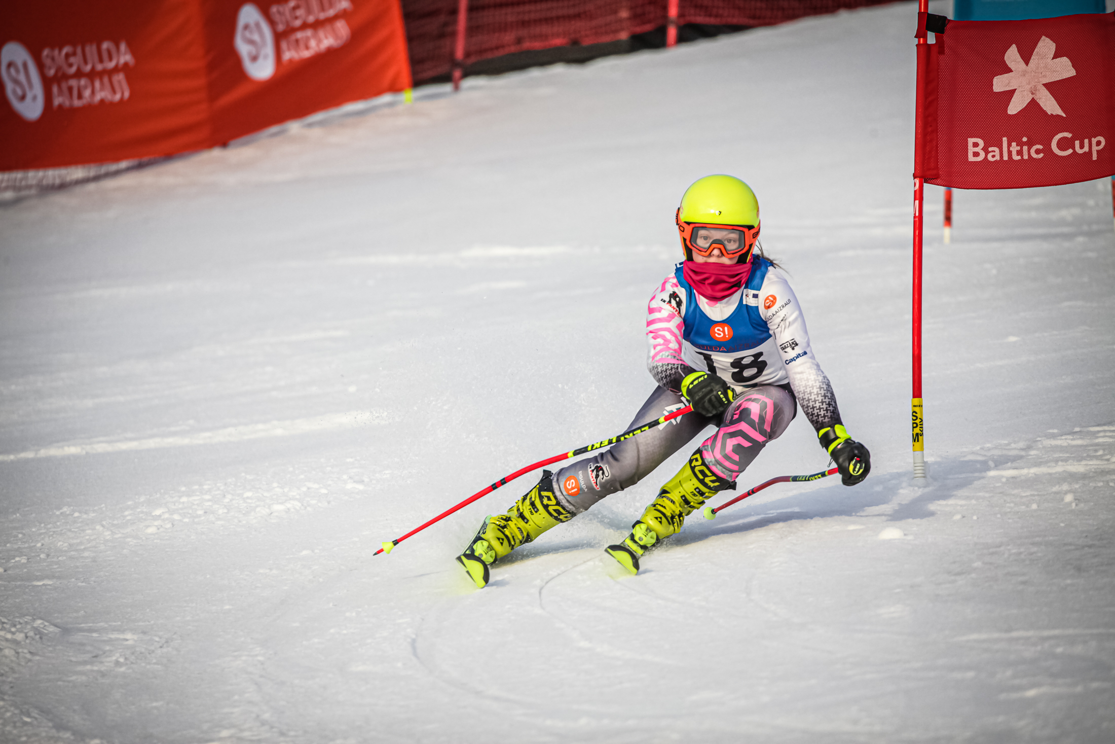 Siguldā norisināsies tradīcijām bagātākās kalnu slēpošanas sacensības “Siguldas kauss 2026”