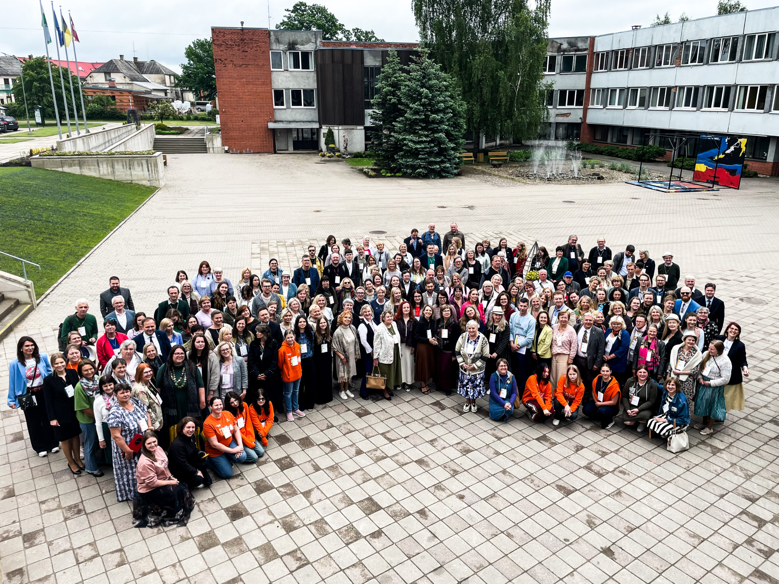 7. Latvijas Lauku kopienu parlaments pieņem 13 rīcības virzienus stiprām kopienām un noturīgai lauku attīstībai