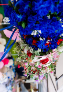 Ielīgošana Raganā “Nav vairs tālu Jāņu diena” zāļu tirgus pie Krimuldas Tautas nama