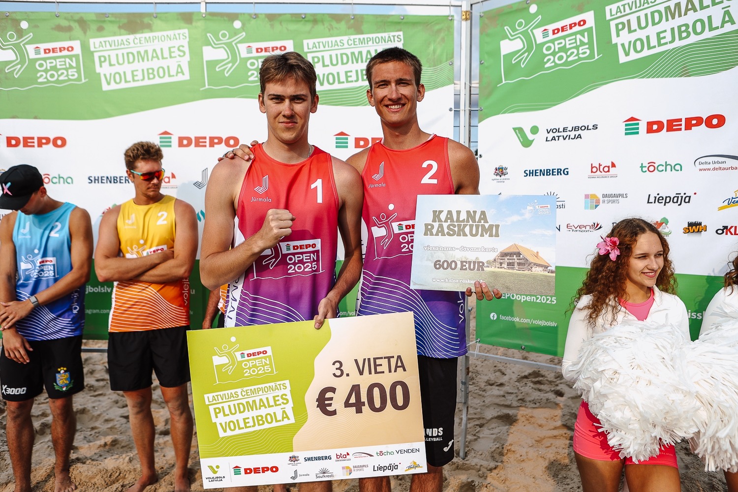 Siguldas novadniekiem panākumi Latvijas jaunatnes čempionātā pludmales volejbolā