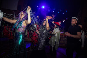 Vecgada karnevāls Lēdurgas Kultūras namā