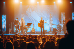 Grupas “Lādezers” koncerttūre “Zemūdenes” kultūras centrā “Siguldas devons”