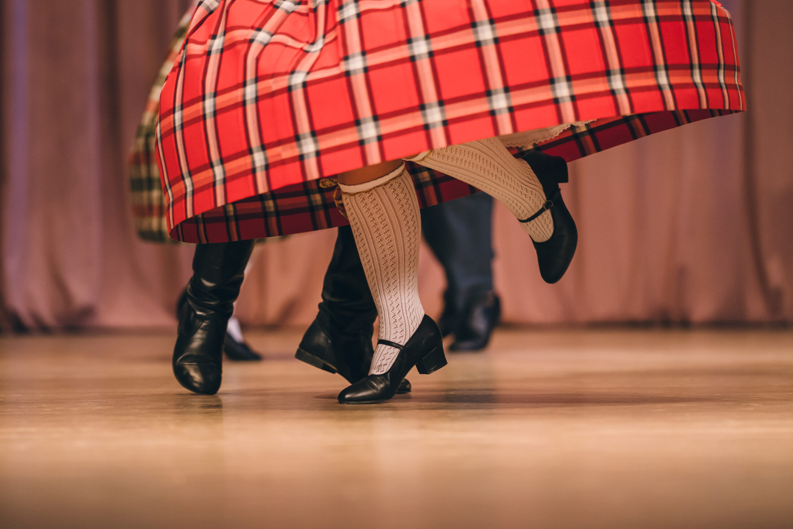 Siguldas novadu XXV Jaunrades deju konkursā pārstāvēs Mālpils Kultūras centra deju kolektīvs “Kniediņš”