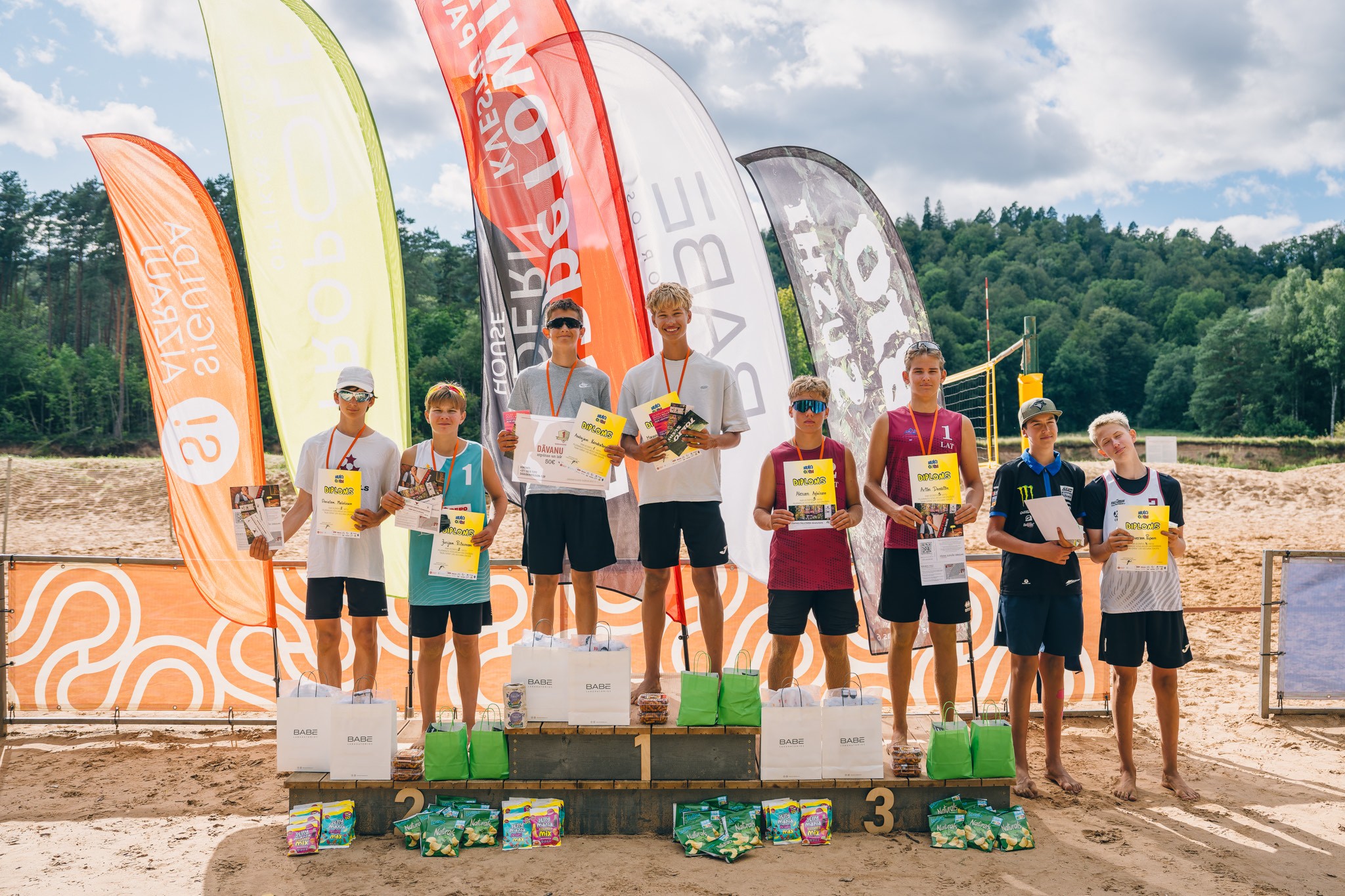 Siguldas pludmalē aizvadīts sezonas noslēdzošais “NUKI Open” posms U16 vecuma grupā