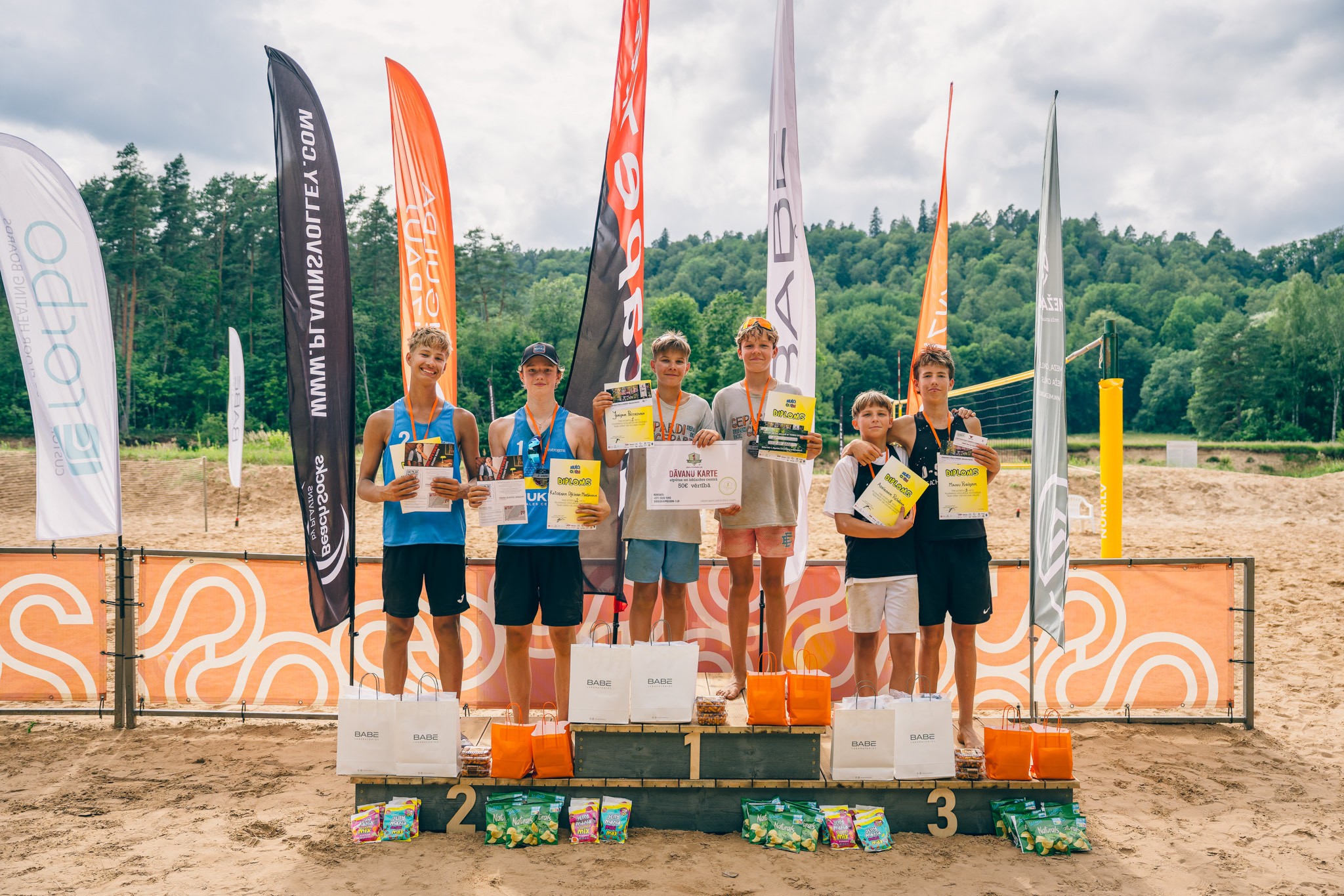 Siguldas pludmalē norisinājās “NUKI Open” otrais posms U16 vecuma grupā