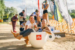 Pludmales volejbola sacensību “Sigulda Open’25” noslēdzošais posms Gaujas pludmalē Siguldā