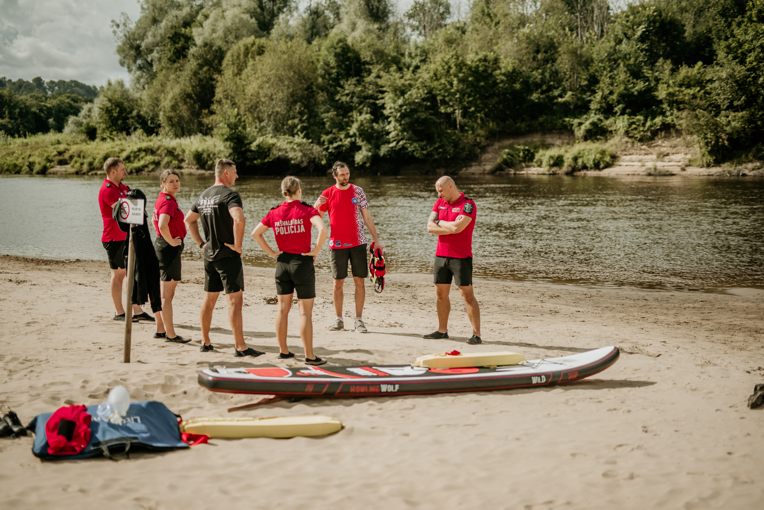 Pašvaldības policija stiprina zināšanas un prasmes par drošību uz ūdens