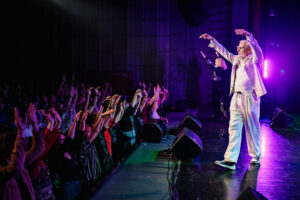 Kultūras centra “Siguldas devons” 8. sezonas atklāšana. Grupas “Pērkons” stāvkoncerts “Gandrīz tautasdziesma”