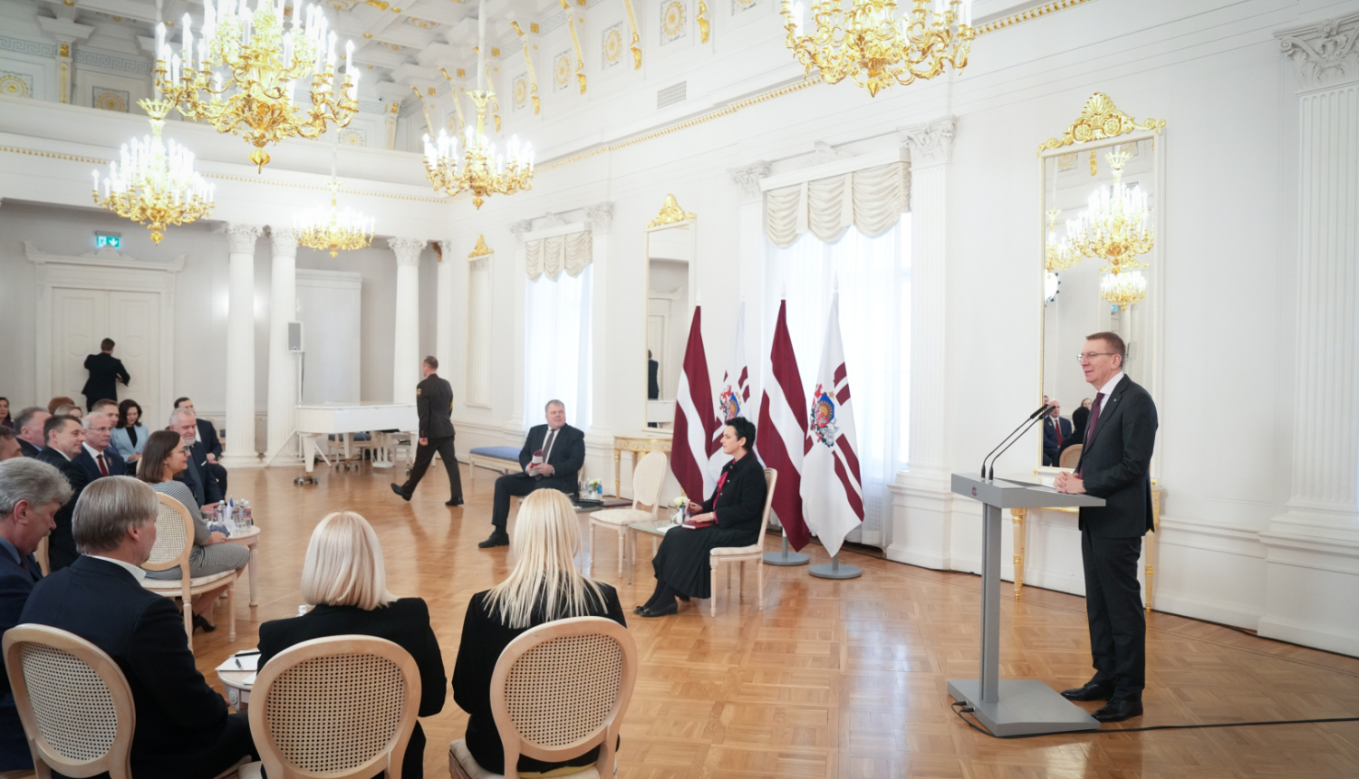 Pašvaldības domes priekšsēdētājs Linards Kumskis tiekas ar Valsts prezidentu Edgaru Rinkēviču un pašvaldību pārstāvjiem