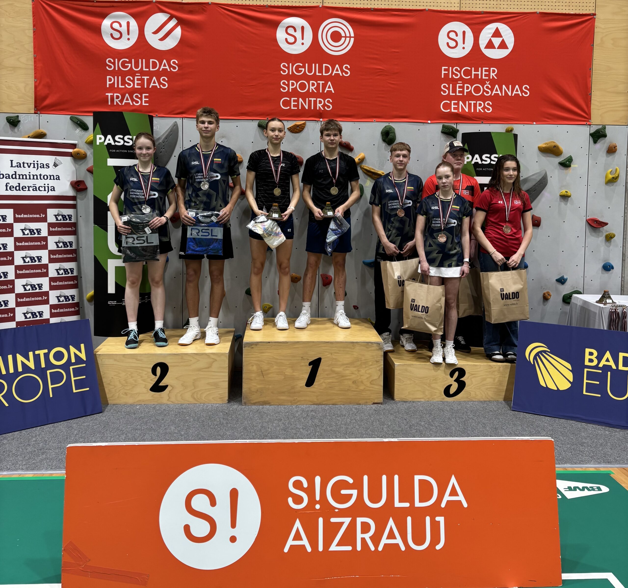Siguldā aizvadīts Eiropas “RSL Sigulda U17 Open 2026” turnīrs badmintonā