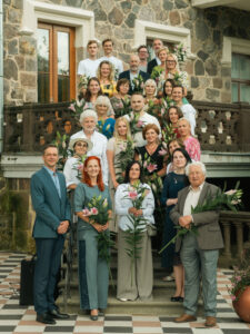 Sumināti Siguldas novada XIII Latvijas Skolu jaunatnes dziesmu un deju svētku kolektīvu vadītāji