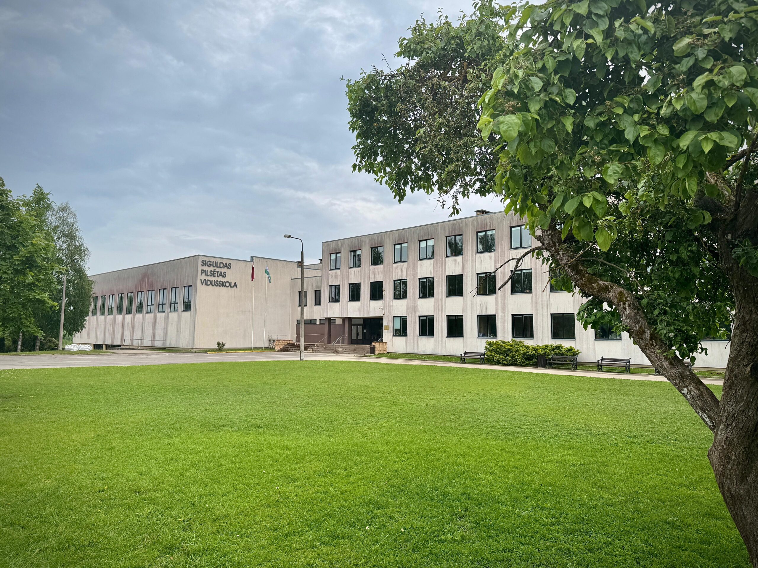 Turpinās darbs pie Siguldas pilsētas vidusskolas pārbūves projektēšanas
