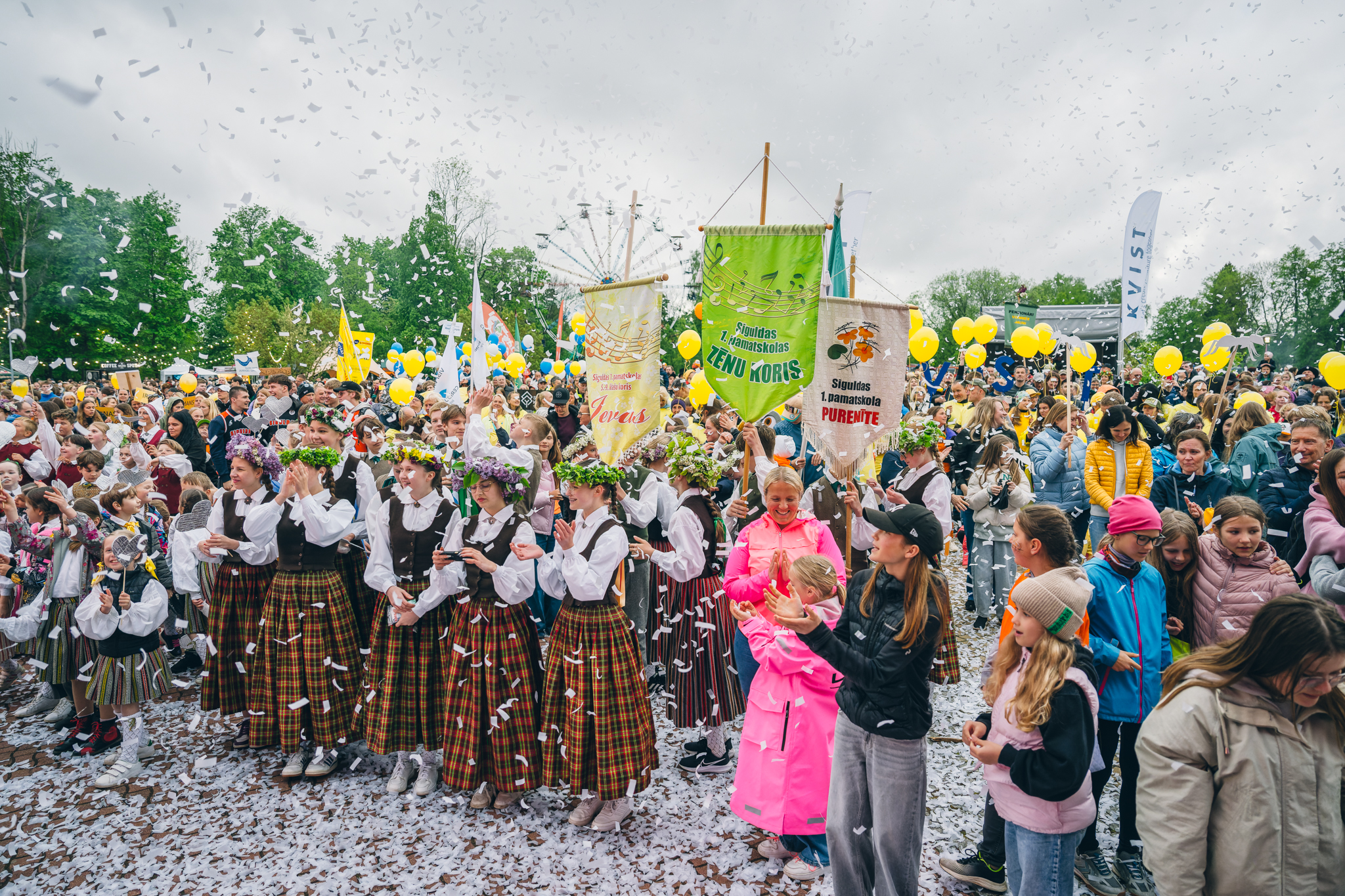 Svinot kopību un daloties ar labo, izskanējuši Siguldas svētki; pateicība svētku dalībniekiem