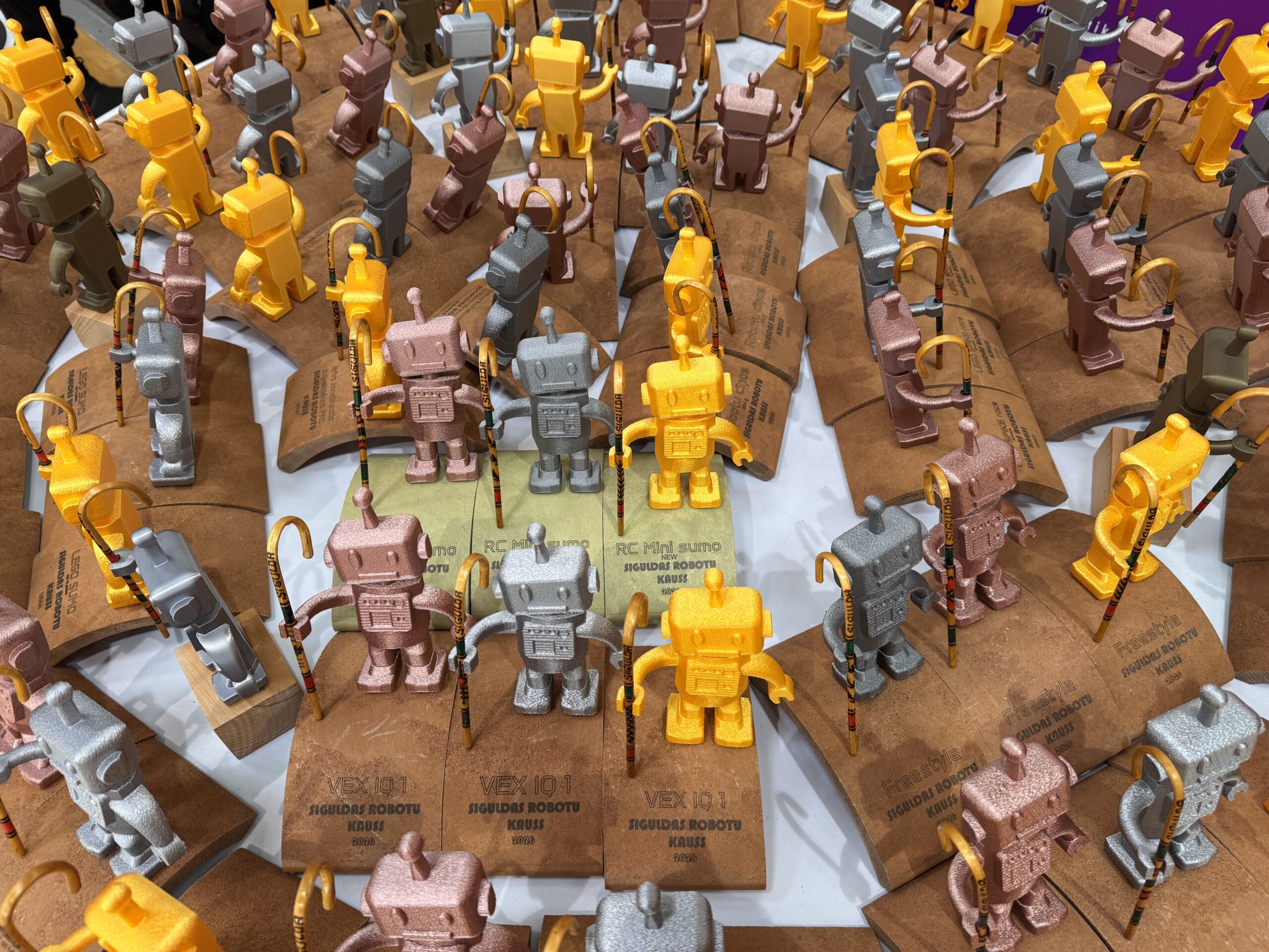 Aizvadīts “Siguldas Robotu kauss 2026” – aizraujošas sacensības Mālpilī