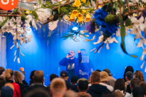 Artura Skuteļa solokoncerts “Repamorfoze” Siguldas Pils paviljonā