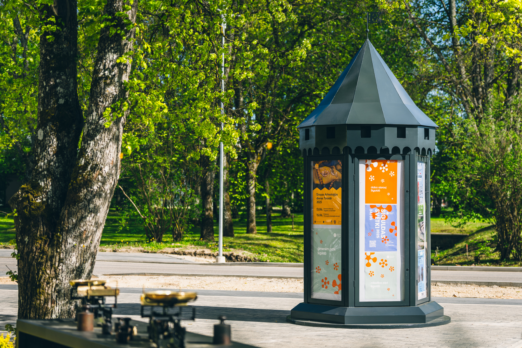 Siguldas pilsētas afišu stabs – kultūrvēstures simbolu liecinieks