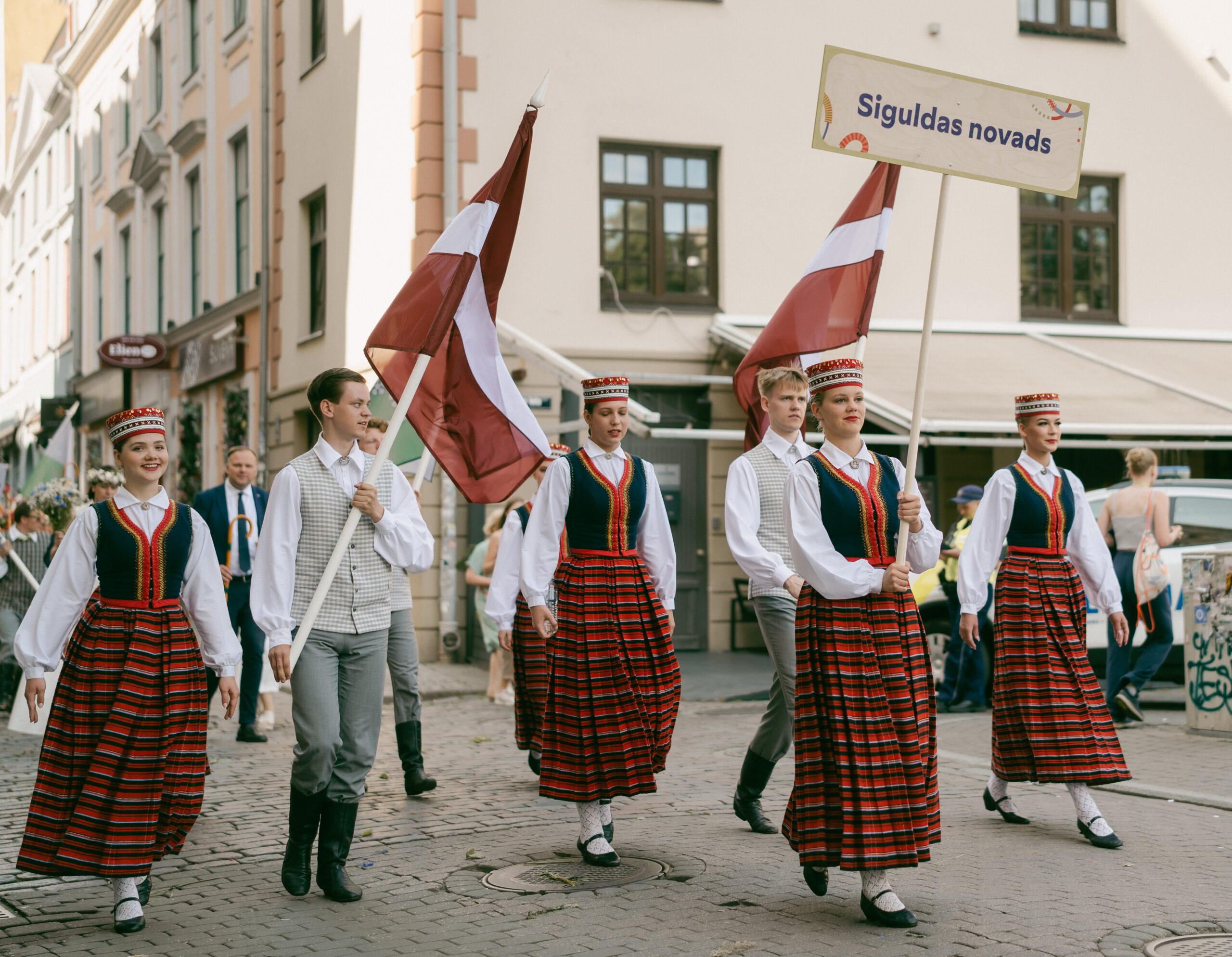 Siguldas novads vienojas XIII Latvijas Skolu jaunatnes dziesmu un deju svētku dalībnieku gājienā