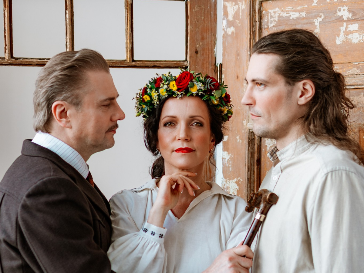 Aicina uz Līgo nakti Siguldā ar izrādi “Skroderdienas Silmačos” un zaļumballi