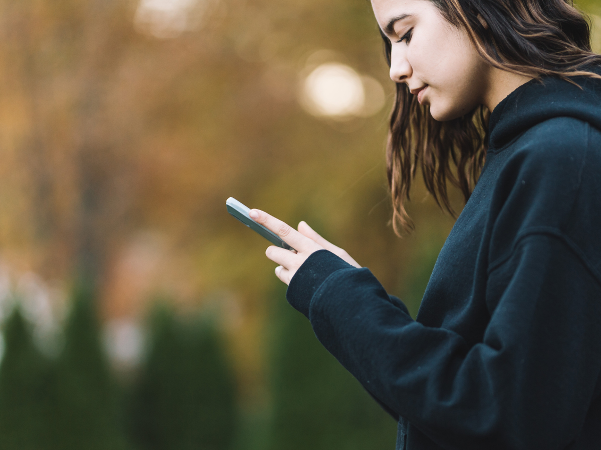 Aicina pieteikties uz nodarbību programmu pusaudžu vecākiem “Ceļvedis audzinot pusaudzi”