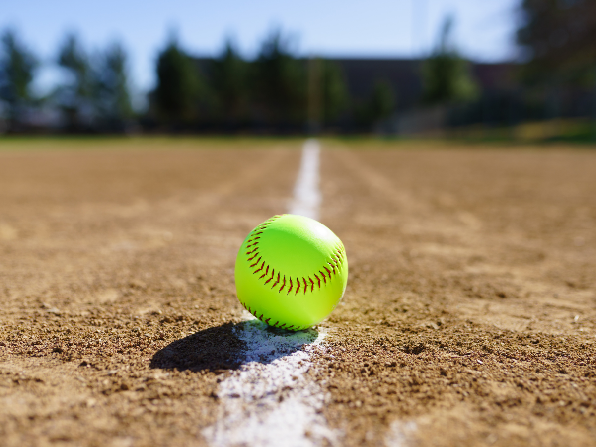 Slowpitch softbola turnīrs “Gadskārtu kauss 2026”