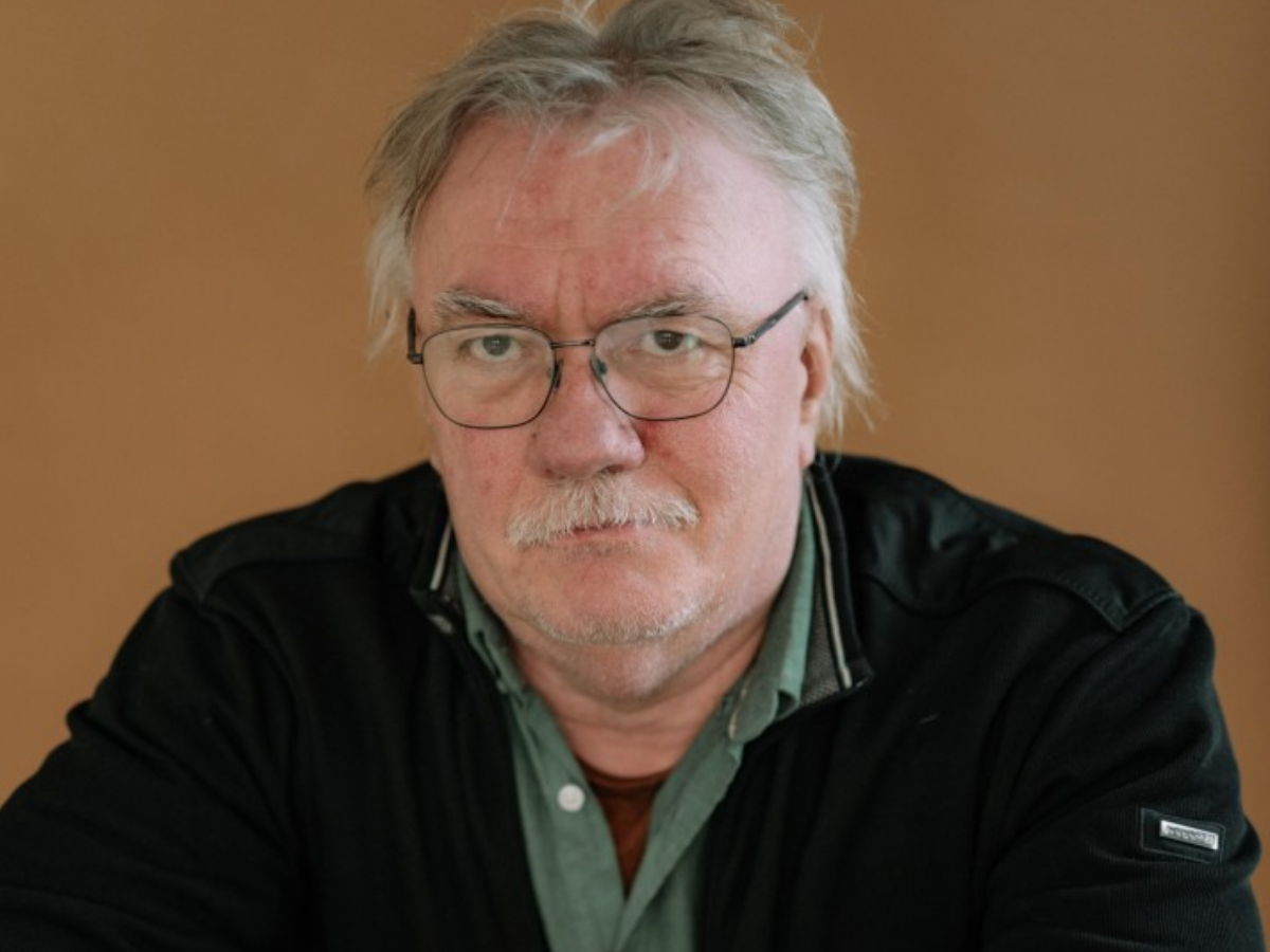 Sarunu ciklā “[Ie]nāc literatūrā” viesosies dzejnieks Edvīns Raups