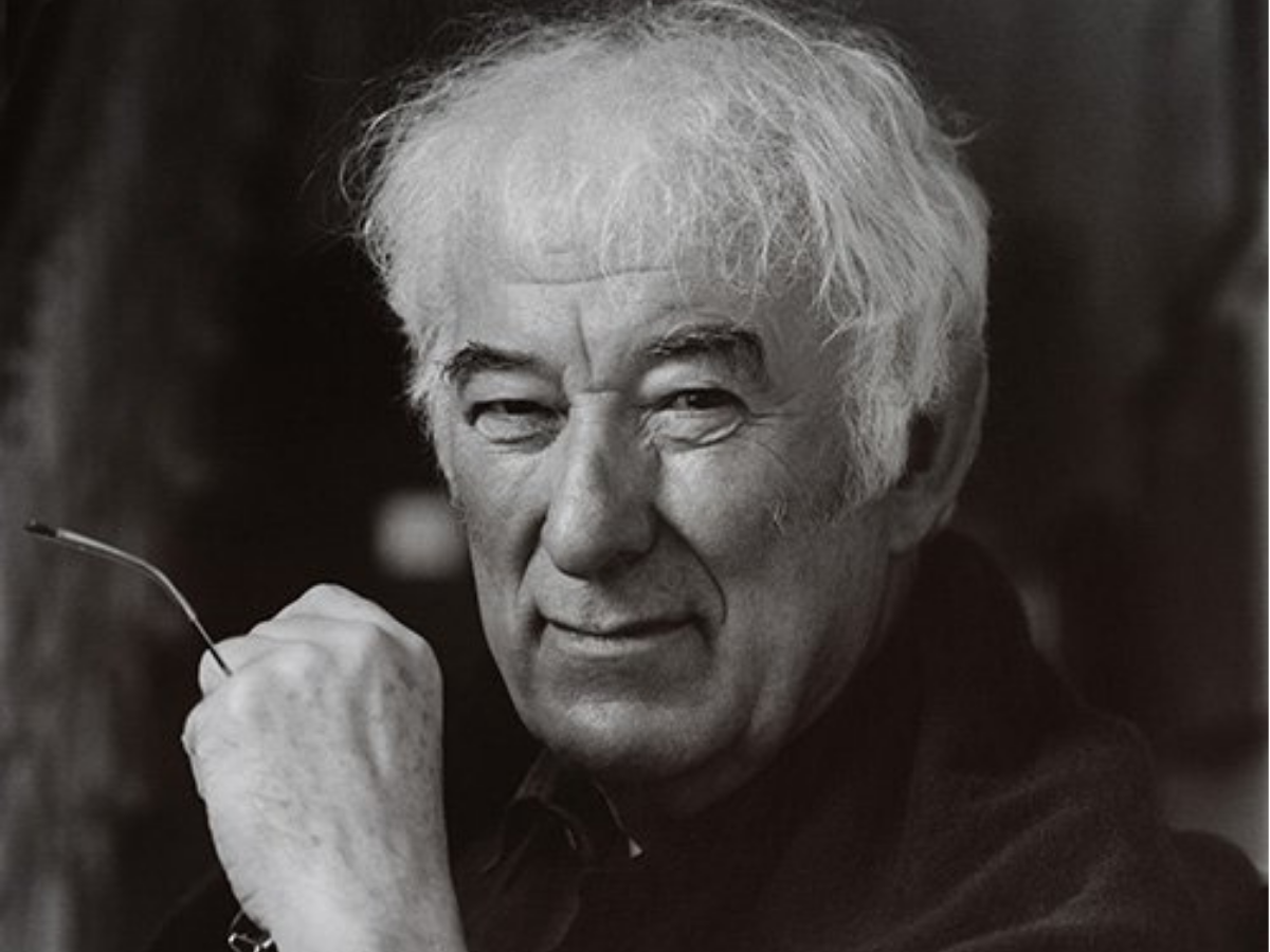 Siguldas novada bibliotēkā atklās izstādi par Nobela prēmijas laureātu Šeimusu Hīniju “Ieklausies vēlreiz”