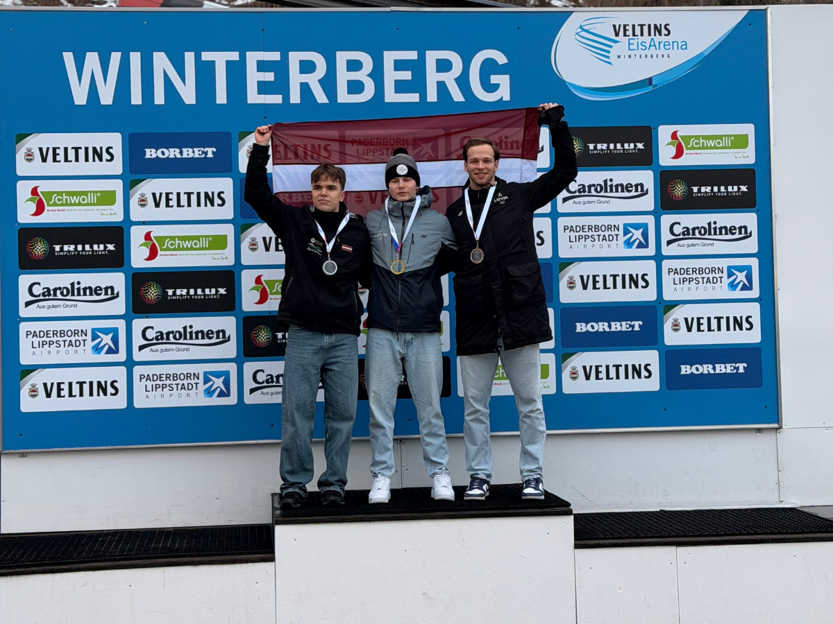Siguldas novadnieki triumfē Eiropas junioru čempionātā skeletonā&nbsp;