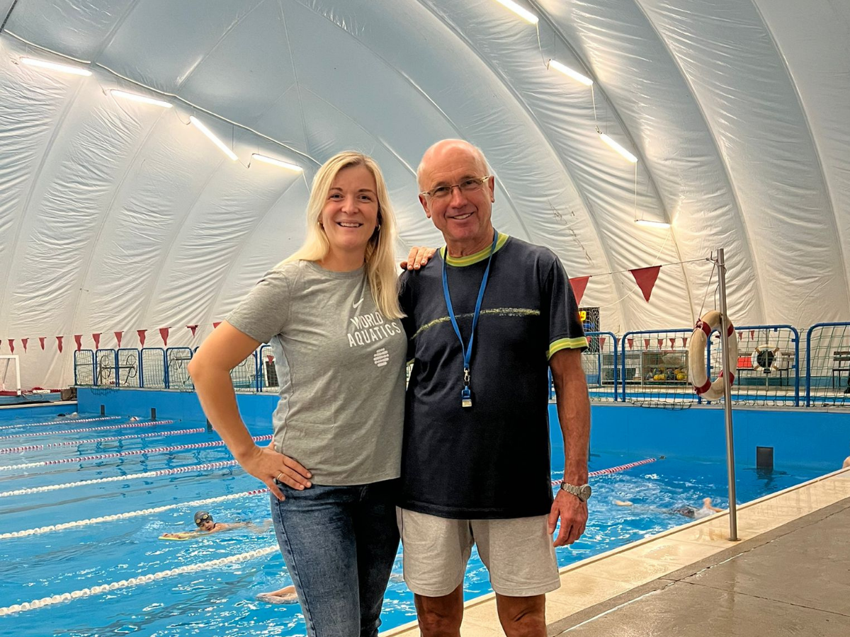 Siguldas Sporta skolas peldēšanas trenere Olita Viduce pārstāvēja Latviju World Aquatics treneru sertifikācijas kursos Budapeštā