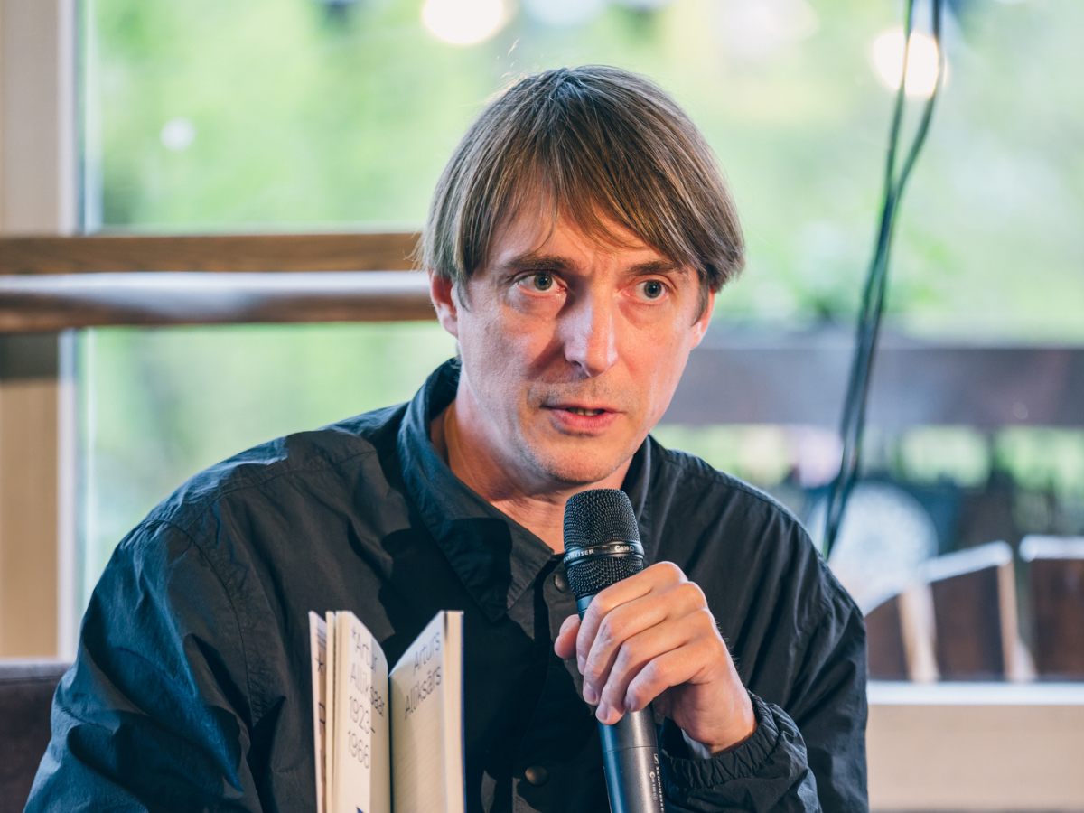 Konkursā “Zelta ābele 2025” Siguldas speciālbalvu saņem Armands Zelčs