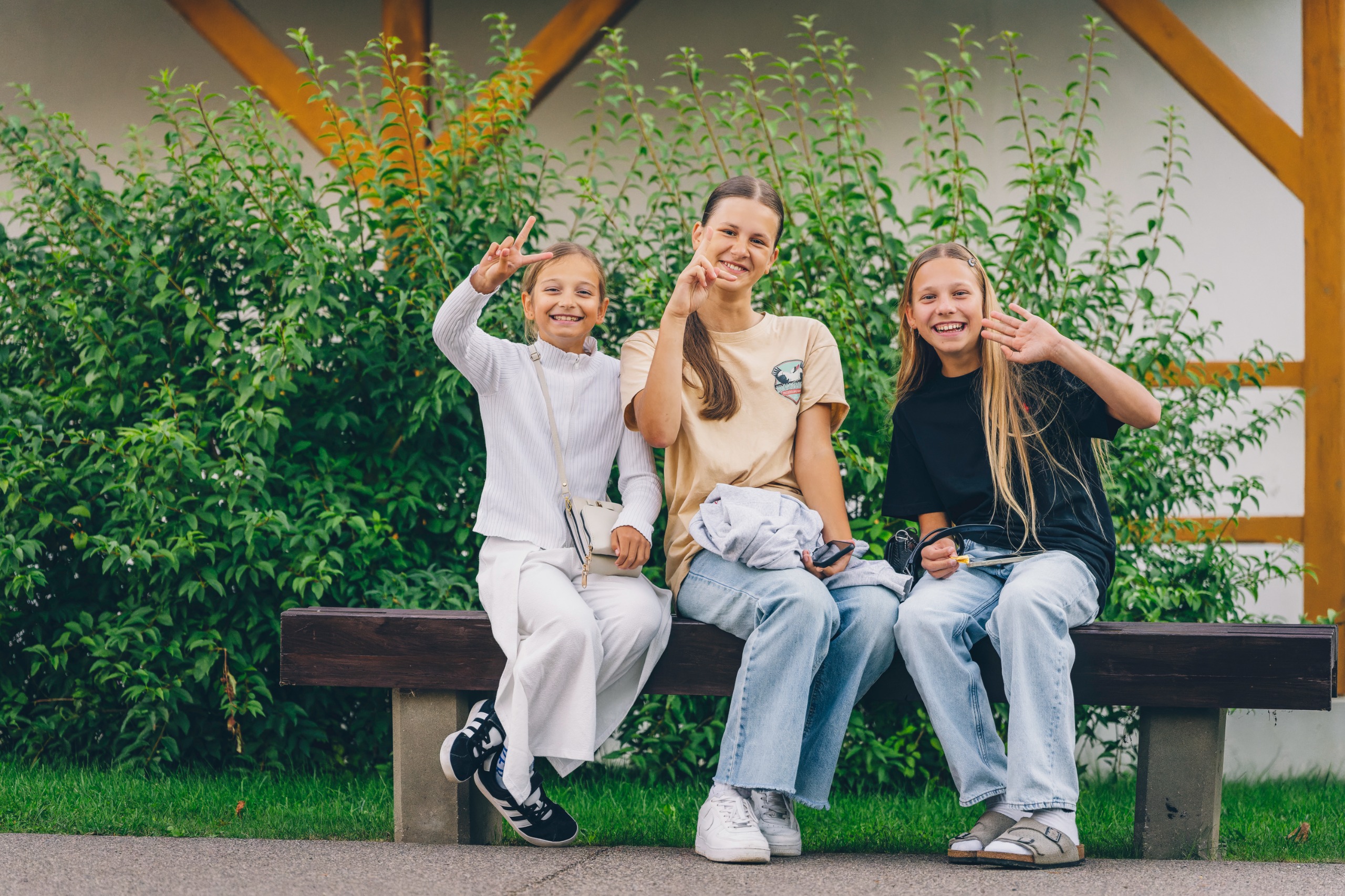 Turpinās mobilais darbs ar jauniešiem; pieejams augusta grafiks