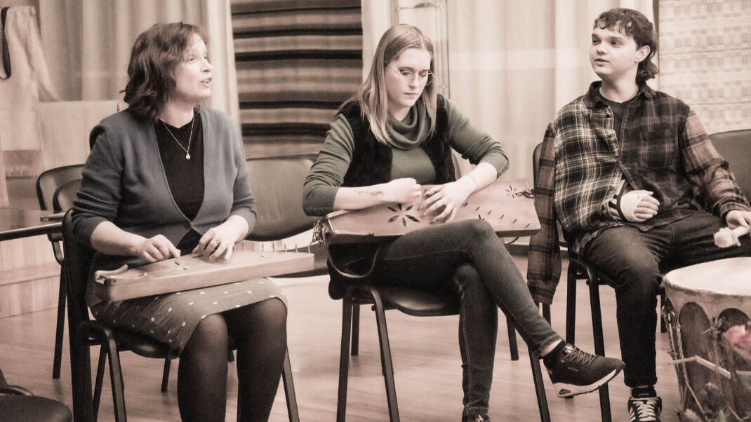 Pasākums “Satiec savu meistaru!”. Galda dziesmu dziedāšana