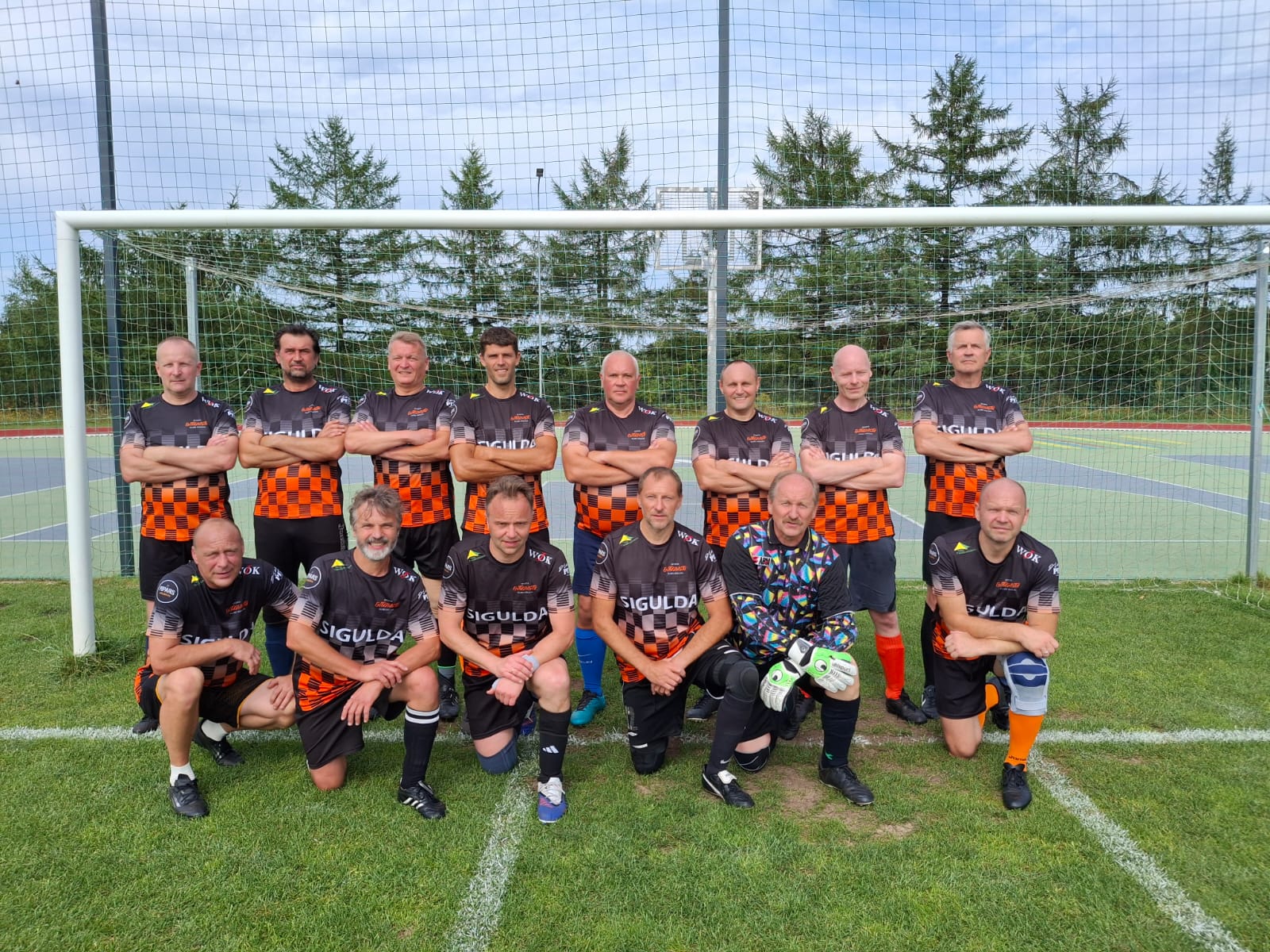 Krimuldā noskaidroti Latvijas atklātā veterānu 50+ čempionāta uzvarētāji futbolā