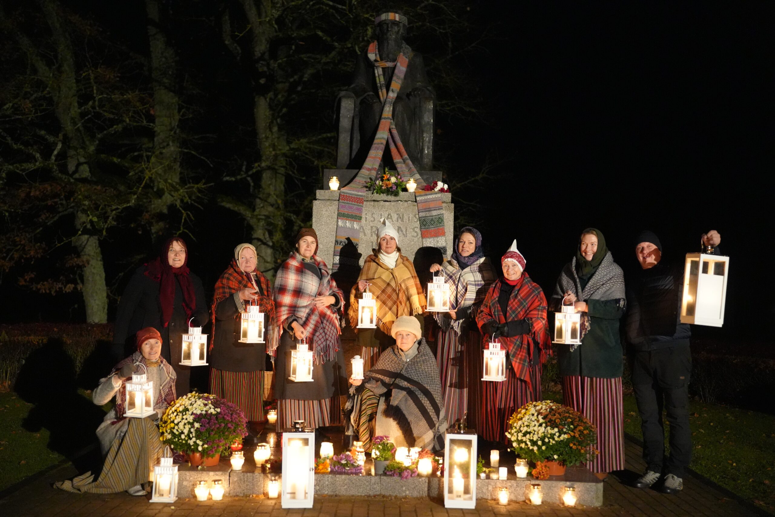 Siguldā norisināsies veļu vakars “Šajā pusē”