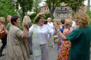 Vasaras godu svētki ar folkloras kopu “Senleja” Inčukalna kopienas centrā “Vecais pasts”
