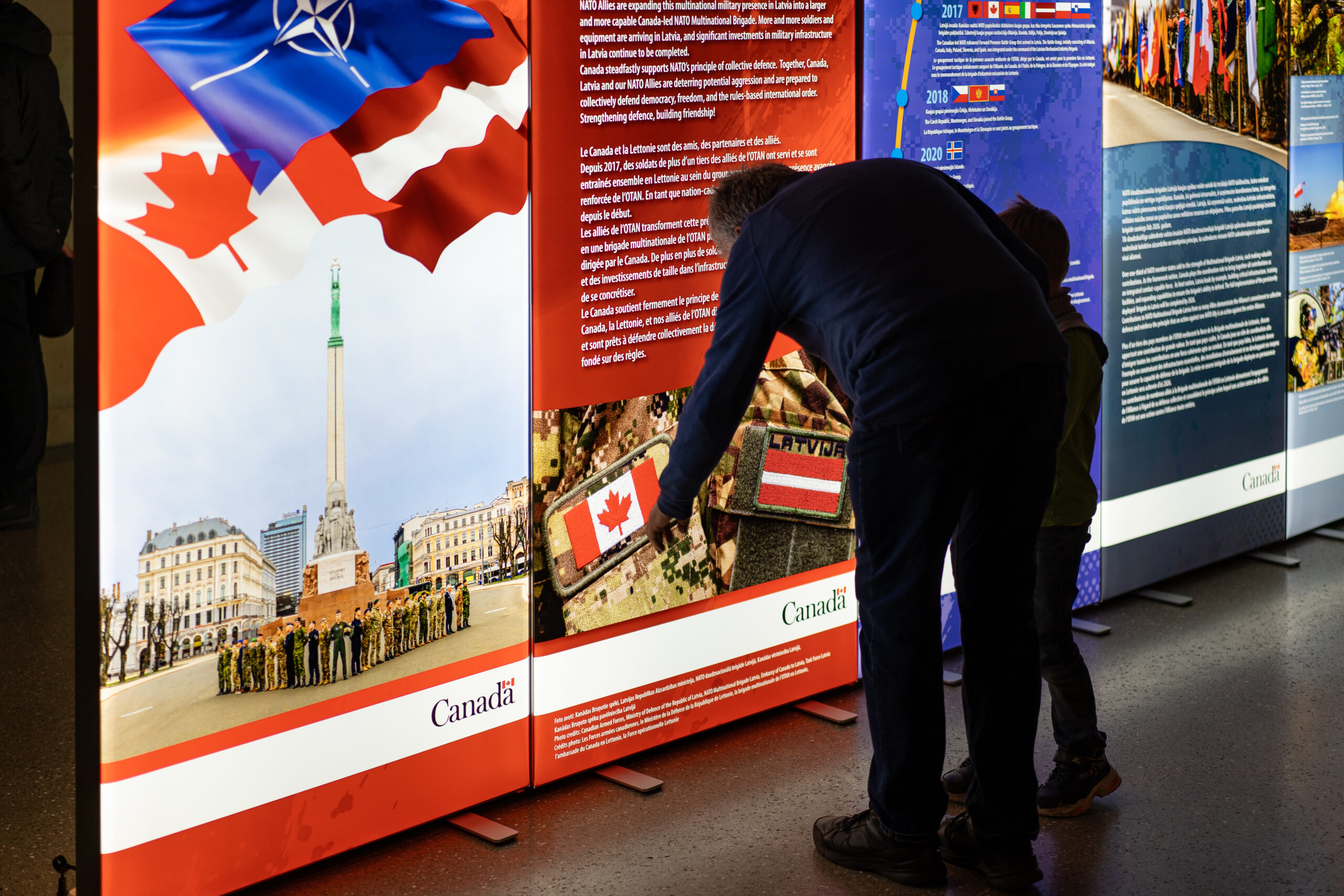 Kultūras centrā “Siguldas devons” apskatāma izstāde “Kanāda un Latvija: kopā stiprākas NATO”