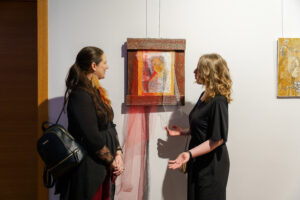 Tekstilmākslinieces Zanes Šumeiko izstāde “Senču upe III” atklāšana kultūras centrā “Siguldas devons”