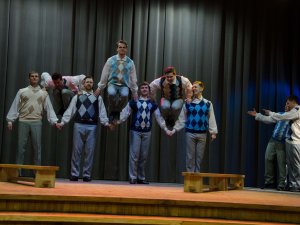 Siguldas pagasta Kultūras nama amatiermākslas kolektīvu koncerts Sirsnības svētkos „Ļauj man tevi sasildīt!” Siguldas pagasta Kultūras namā