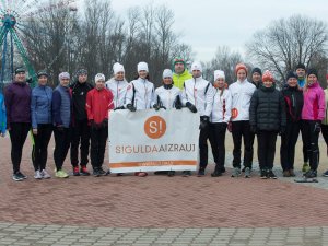 Skriešanas akcija „Mans pirmais skrējiens” Siguldas Svētku laukumā